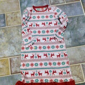 Little girls size 6x Holiday Reindeer Christmas night gown